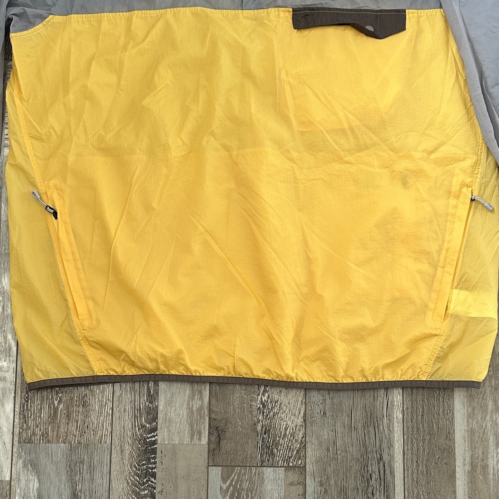 Patagonia Gray and Yellow Houdini Snap Pullover Nylon Windbreaker - Picture 2 of 11